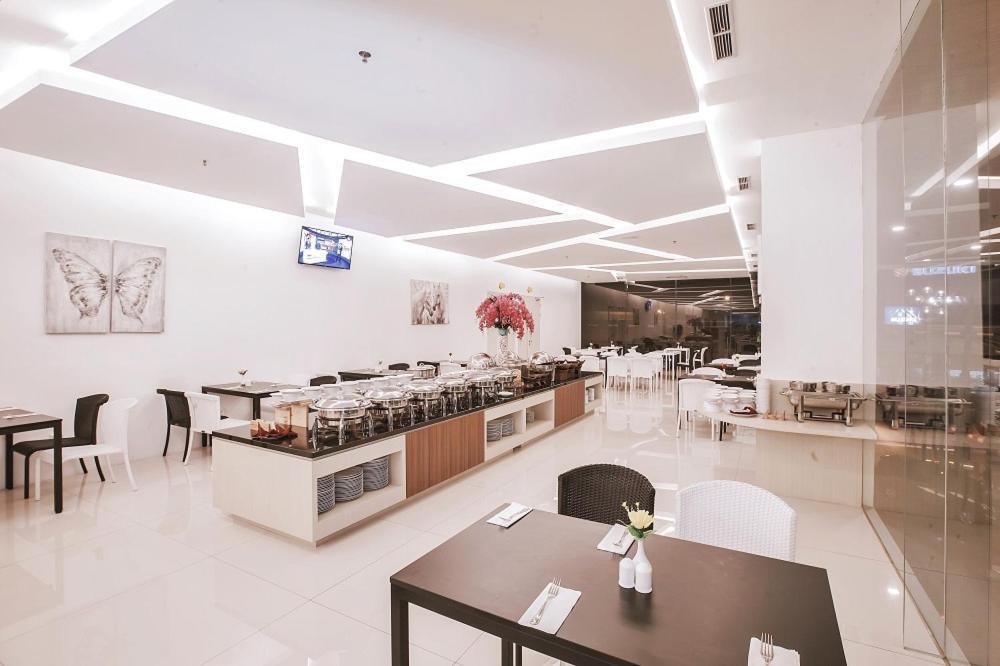 The Azana Hotel Airport Semarang Luaran gambar